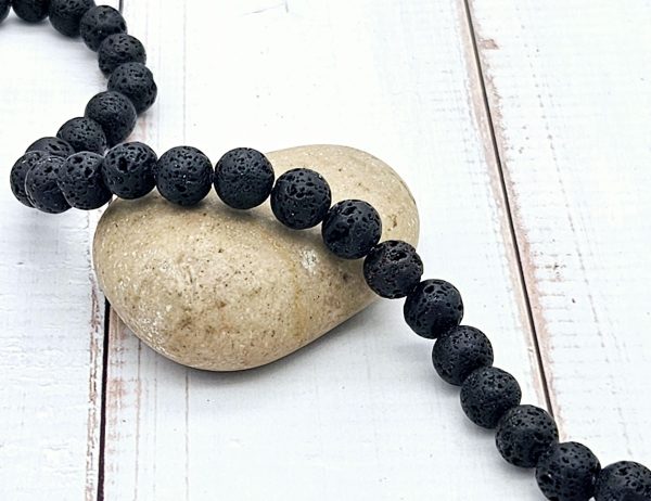 46 perles de lave rondes noires 8mm
