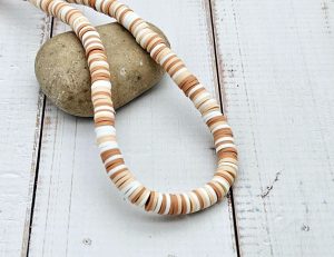 360 perles heishi brun sable blanc 6mm